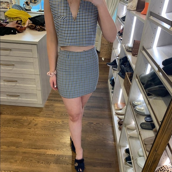 Zara set (not sold separately) - Picture 1 of 2